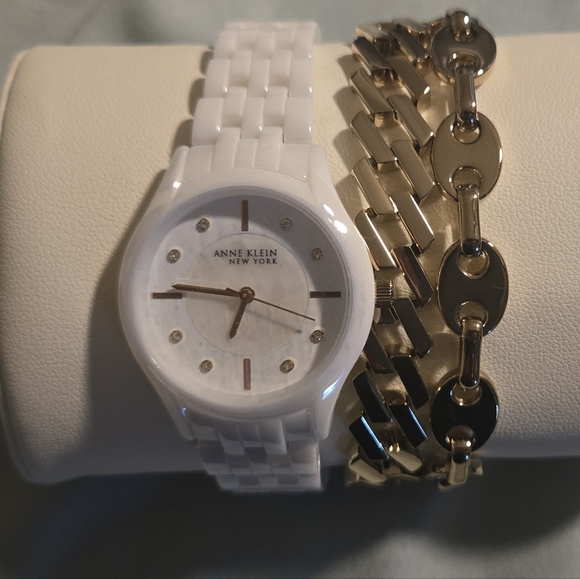 NWT Anne Klein White Watch with Mother of Pearl Face and Gold Bracelet Set